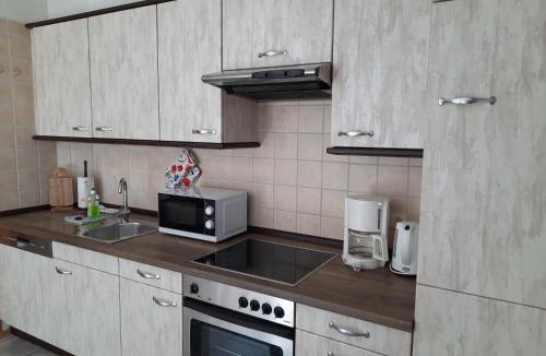 Molschow Apartment | Ferienhaus Wilhelmine Usedom Ferienwohnungen mit Garten & Grill