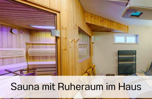 Hinterhermsdorf Apartment | Ferienhaus Winterbergblick, Nationalpark Sächsische Schweiz, 5 Wohnungen und Gemeinschaftsraum, Boulderraum und Sauna im Haus