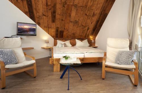 Ittenschwand Apartment | Ferienhof Wuchner - Fewo "Frühlingserwachen"