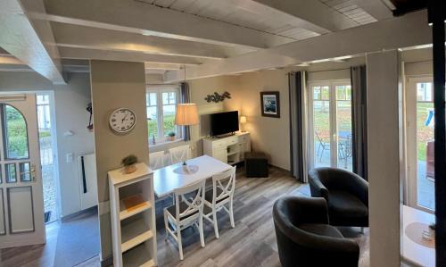 Nienhagen House | Ferienpark Seepferdchen, 12A, Haus Zingst 12a