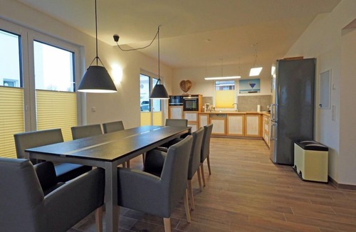 Hohen Wieschendorf House | Ferienvilla in Hohenkirchen mit Privatem Pool Birdieweg 11a by Interhome