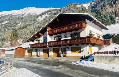 Sankt Leonhard im Pitztal Apartment | Ferienwohnung B - Haus Marita