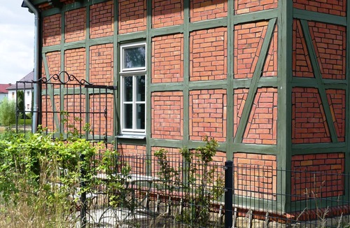 Meeder Apartment | Ferienwohnung im Historischen Ehemaligen Bahnhof