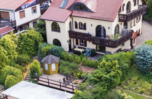 Pfaffendorf Apartment | Ferienwohnung Liliensteinblick