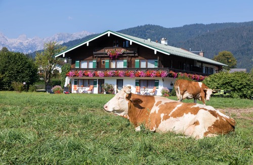 Oberschonau Apartment | Ferienwohnung Hochkalter, 2 bis 4 Personen, 70 qm, 2 separate Schlafzimmer, 2 Balkone