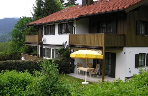 Oberschonau Apartment | Ferienwohnung für 1 bis 4 Personen, 58 qm, mit 2 separaten Schlafzimmern und Terrasse