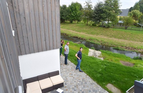 Taubenheim Apartment | Ferienwohnung Spreeblick