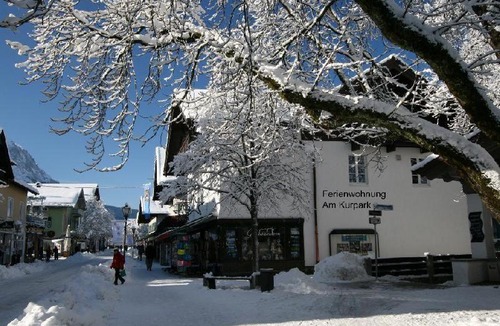 Garmisch-Partenkirchen Apartment | Ferienwohnung-Am-Kurpark-Wohnung-1-60qm