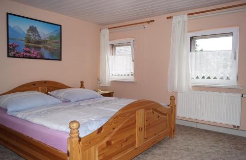 Konigstein an der Elbe Apartment | Ferienwohnung Familie Arlt