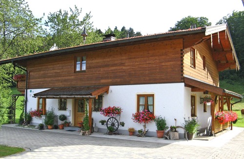 Aschau im Chiemgau Apartment | Ferienwohnung "Paradies" 39 qm° mit extra Schlafzimmer im Erdgeschoss