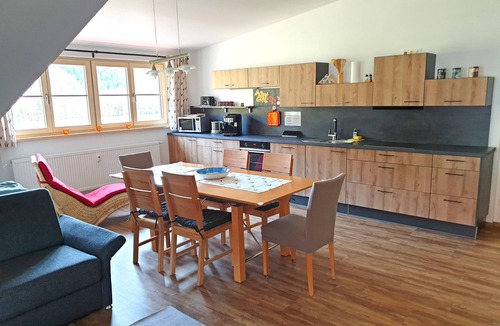 Aschau im Chiemgau Apartment | Ferienwohnung 73 qm, Separates Schlafzimmer und West-balkon, App. 25