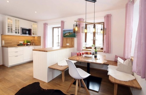 Gstadt Apartment | Ferienwohnung Katharina 4 Sterne mit 55 qm