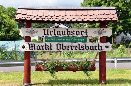 Oberelsbach Apartment | Ferienwohnung über den Dächern von Oberelsbach