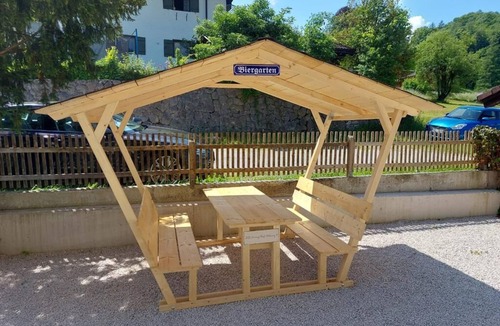 Anzenbach Apartment | Ferienwohnung 2 /1 Schlafzimmer /1 Wohn-Esszimmer /seperate Küche /Du-WC