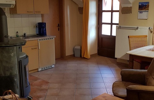 Ehrenberg Apartment | Ferienwohnung 2 mit 56qm, 2 Schlafzimmer, 1 Wohn-/Schlafzimmer, für maximal 4 Personen