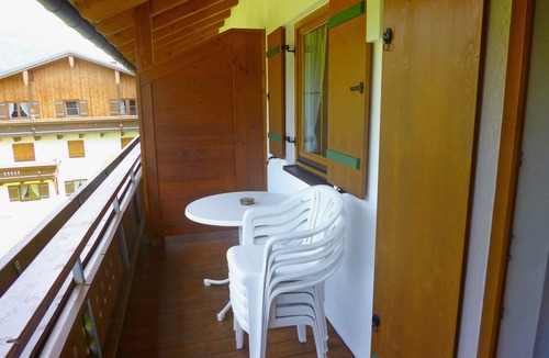 Aschau im Chiemgau Apartment | Ferienwohnung 49 qm mit einem extra Schlafzimmer und Balkon