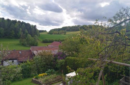 Eckersdorf Apartment | Ferienwohnung Adelhardt