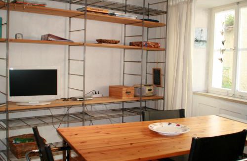 Insel Apartment | Ferienwohnung Altes Haus 2 - Gemütlich und zentral in denkmalgeschütztem Haus