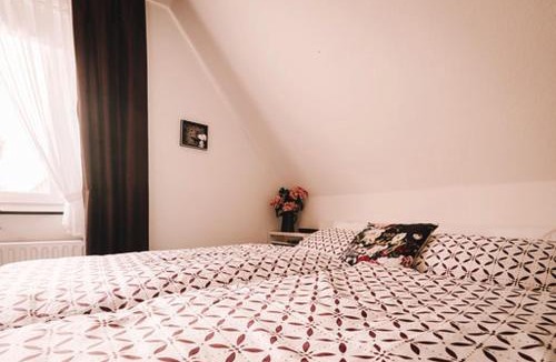 Lengerich Apartment | Ferienwohnung am Berg
