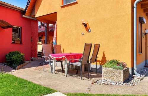 Ulrichshorst Apartment | Ferienwohnung-Am-Kamp-2