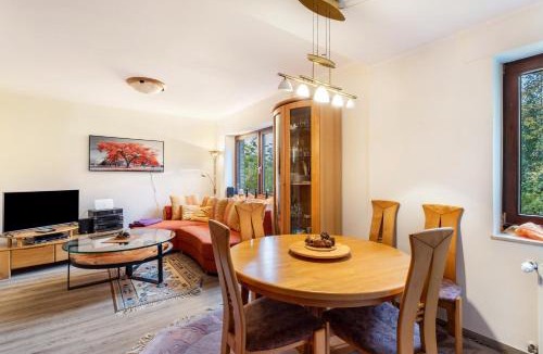Warstein Apartment | Ferienwohnung am Mozarthügel