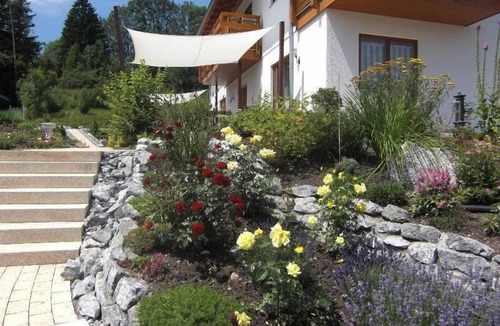 Oberkirch Apartment | Ferienwohnung am Rosengarten
