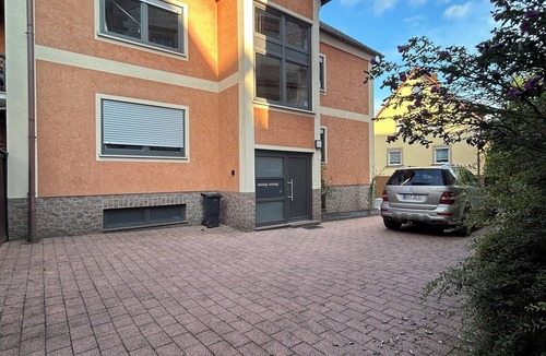 Altertheim Apartment | Ferienwohnung an der Linde in Altertheim an Autobahn A3 A81