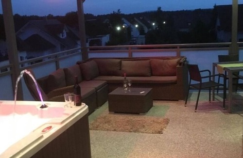 Wackersdorf Apartment | Ferienwohnung/app. für 3 Gäste mit 65m² in Wackersdorf