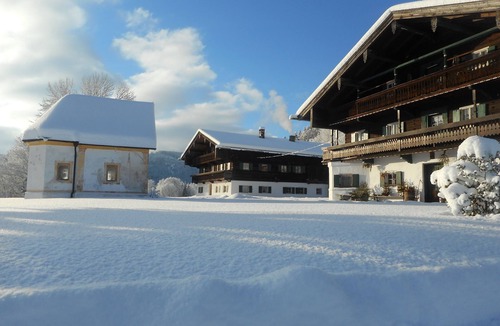 Kiefersfelden Apartment | Ferienwohnung "Auf der Alm" (29qm)