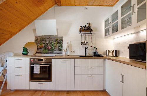Bernbeuren Apartment | Ferienwohnung Böllenburg