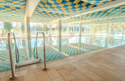 Scheidegg Apartment | Ferienwohnung BergOase mit Pool & Sauna