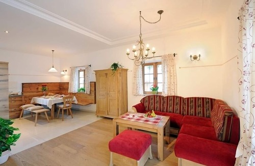 Hoslwang Apartment | Ferienwohnung "Chiemsee", 110 qm Erdgeschoss, 3 separate Schlafzimmer