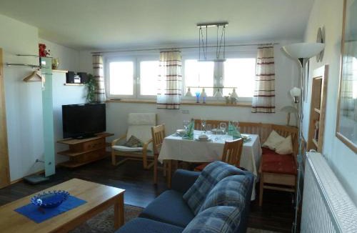 March Apartment | Ferienwohnung Dachs