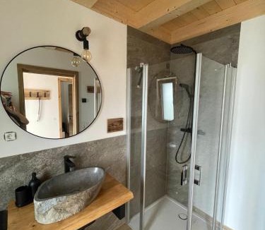 Friesenried Apartment | Ferienwohnung 'dahoimelig'