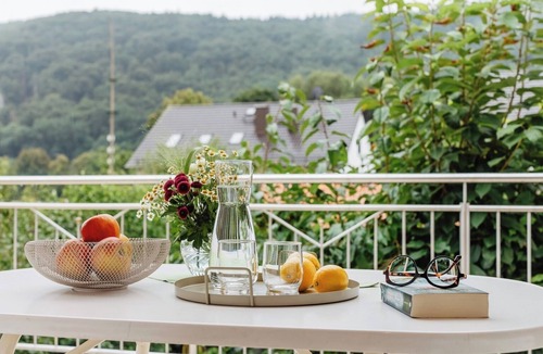 Prunn Apartment | Ferienwohnung mit Großem Balkon und Grillmöglichkeit