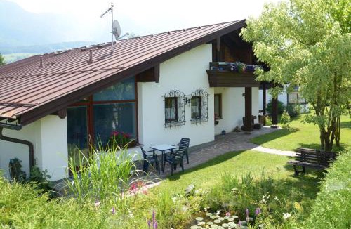 Unterschonau Apartment | Ferienwohnung Gästehaus Am Buchenbichl