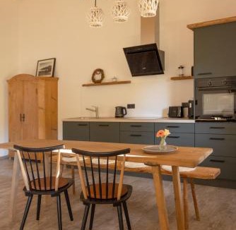 Staudach-Egerndach Apartment | Ferienwohnung Zum Lenei