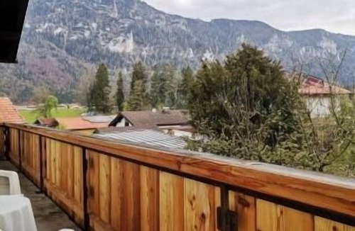 Eck House | Ferienwohnung für 2 bis 4 Personen, 2 Schlafzimmer, Balkon, 64 m²