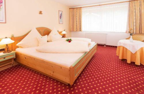 Hirschegg House | Ferienwohnung Gästehaus Büchele Kleinwalsertal