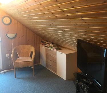 Kleinhennersdorf Apartment | Ferienwohnung Gürth