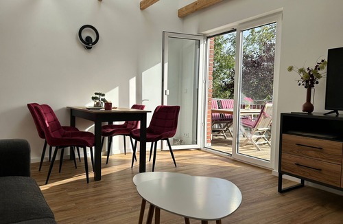 Sendenhorst Apartment | Ferienwohnung "gaia" in Sendenhorst, 70qm neu Renovierte Wohnung mit Balkon