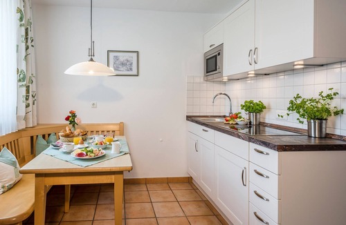 Waging am See Apartment | Ferienwohnung Glockenblume, bis 2 Personen, Obergeschoss, 45 qm