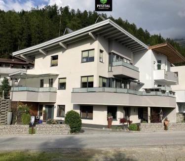Jerzens Apartment | Ferienwohnung Gritsch Sommercard inclusive