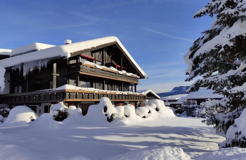 Obermaiselstein Apartment | Ferienwohnung Hochvogel - 2 Schlafzimmer, Terrasse - Der Sonnenhof - Ferienwohnungen