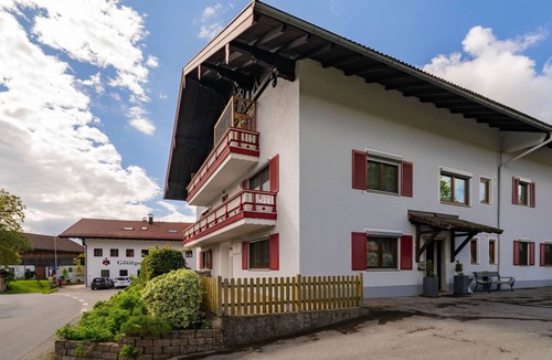 Rimsting Apartment | Ferienwohnung Hartsee 54 qm