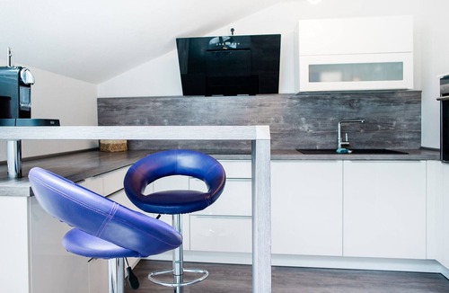Wertach Apartment | Ferienwohnung - Haus am Sonnenhang mit Gemütlichem Balkon und Toller Aussicht