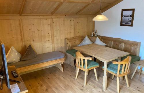 Abwinkl Apartment | Ferienwohnung Heilingbrunner