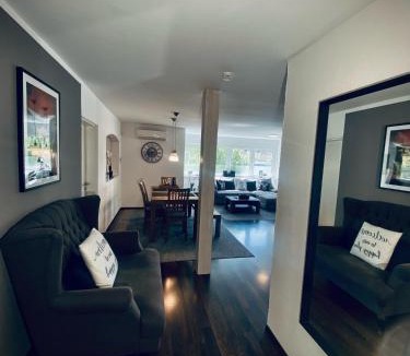 Kippenheim House | Ferienwohnung Hella