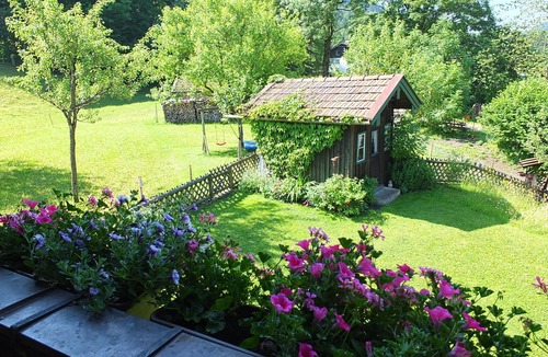 Aschau im Chiemgau Apartment | Ferienwohnung "Heuduft" 75 qm mit zwei Schlafzimmern und Balkon