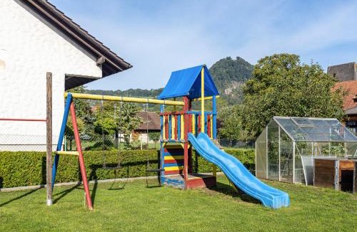Engen Apartment | Ferienwohnung Hewenpanorama